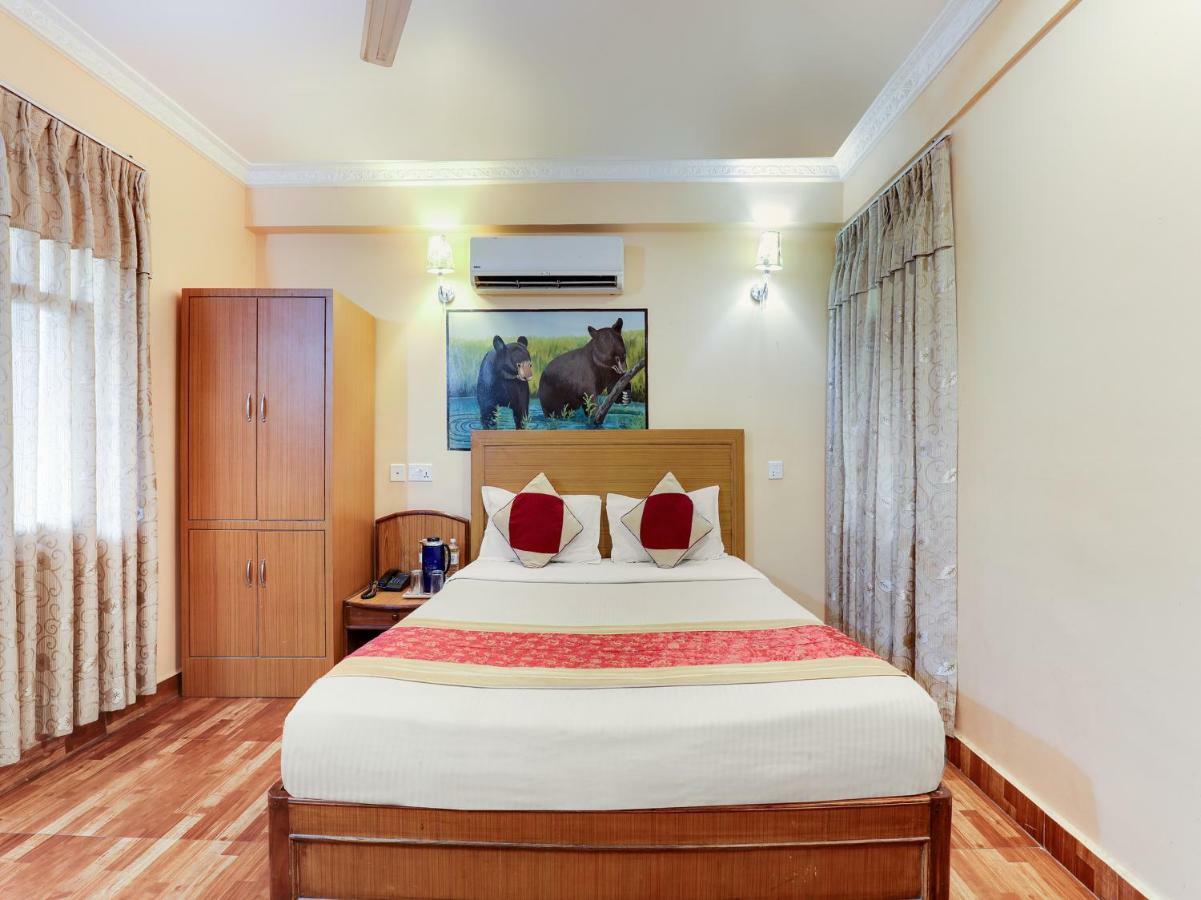 Hotel Wildlife Camp Sauraha Dış mekan fotoğraf