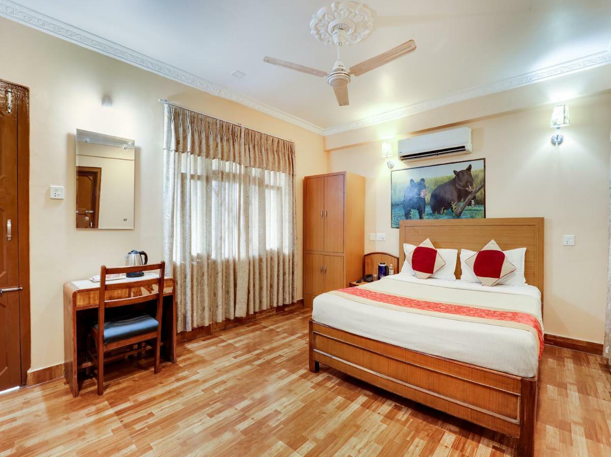 Hotel Wildlife Camp Sauraha Dış mekan fotoğraf