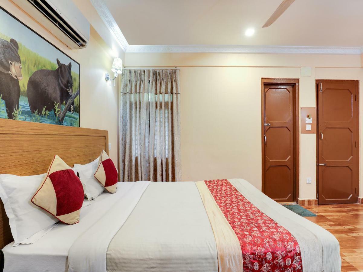 Hotel Wildlife Camp Sauraha Dış mekan fotoğraf