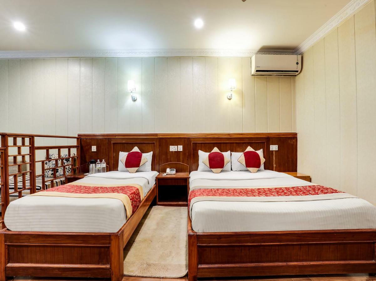 Hotel Wildlife Camp Sauraha Dış mekan fotoğraf